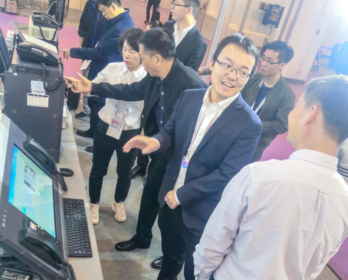 申甌通信亮相中國國際信息通信展覽會